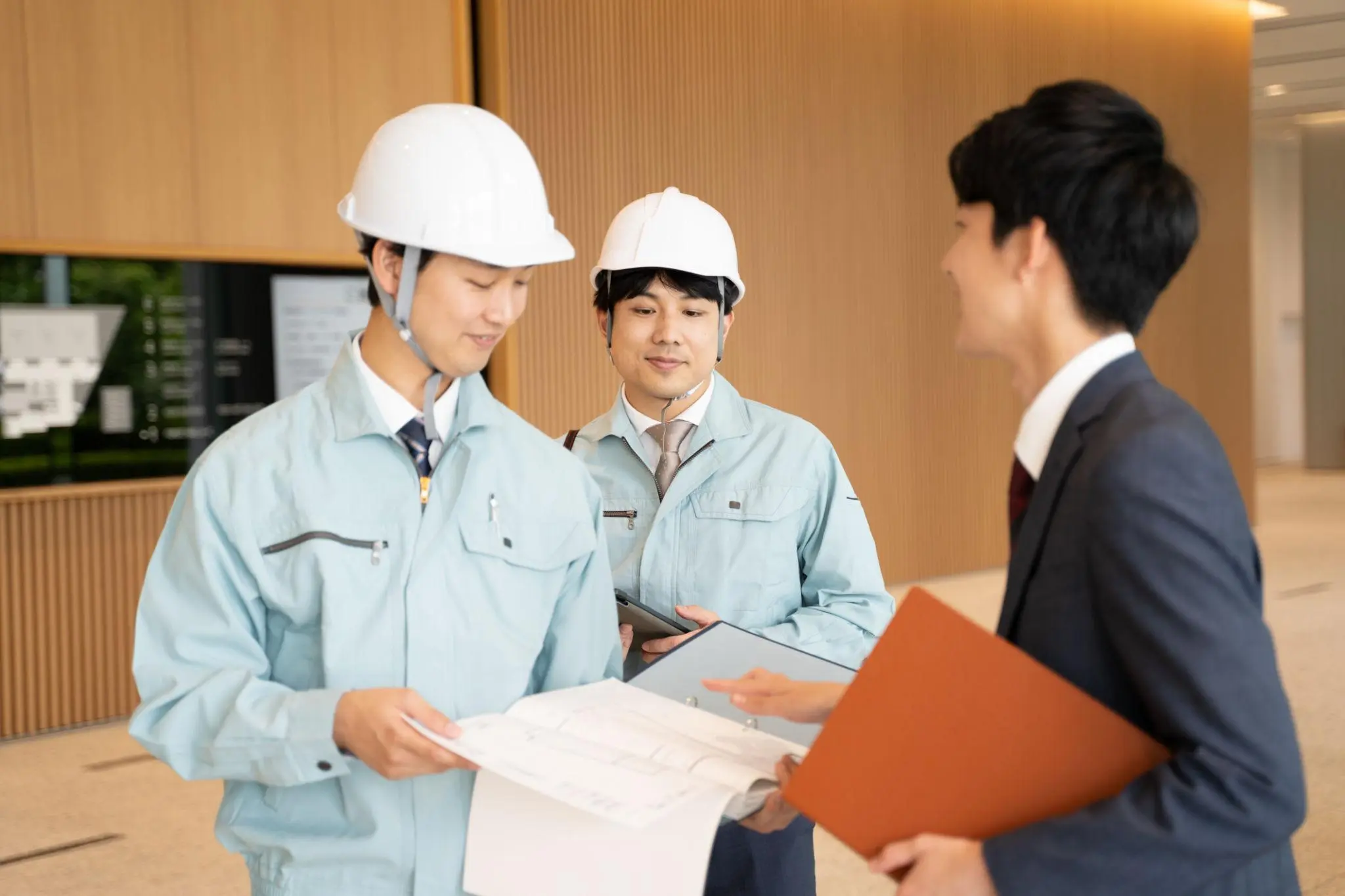 Construction vendor management platform for infrastructure projects, contractor collaboration, procurement management, and construction operations